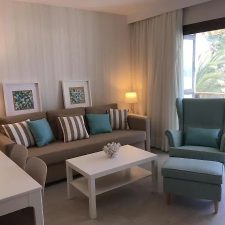 Ocean View Agustino 아파트 *