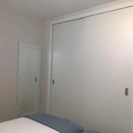 Ocean View Agustino 아파트